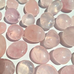 רוז קוורץ | אהבה והערכה עצמית