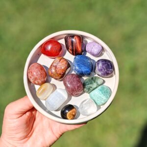 קערת אבנים לכל הצ'אקרות